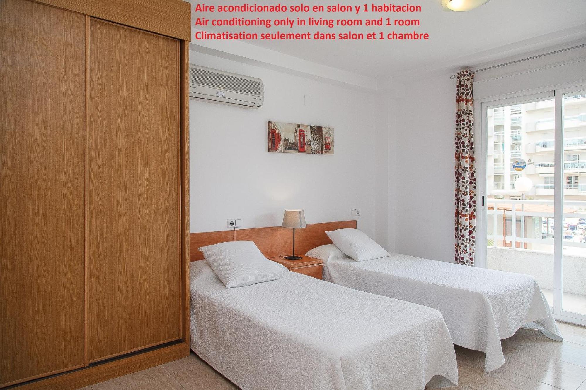 Uhc Larimar Family Complex Lägenhet Salou Exteriör bild