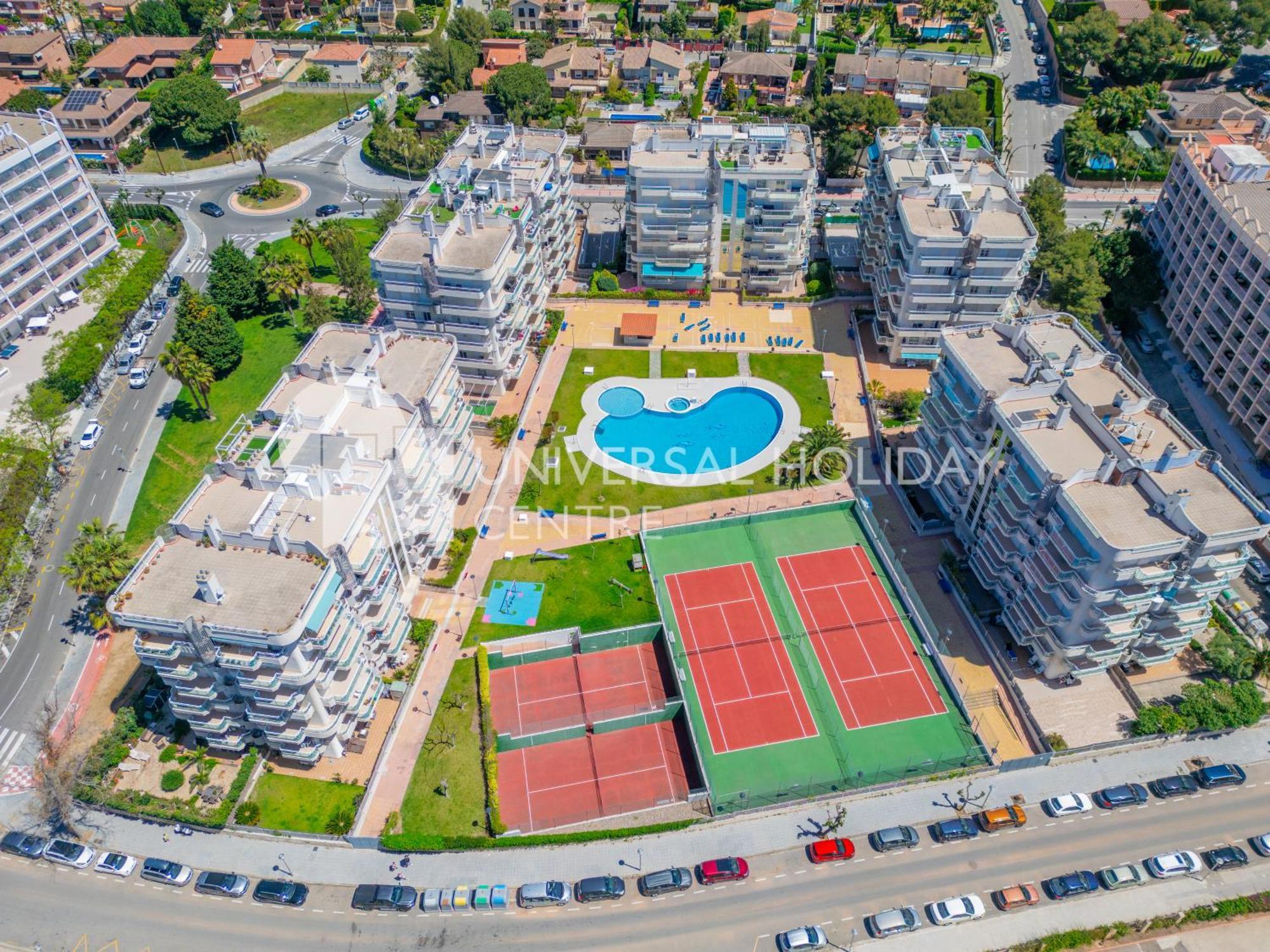Uhc Larimar Family Complex Lägenhet Salou Exteriör bild