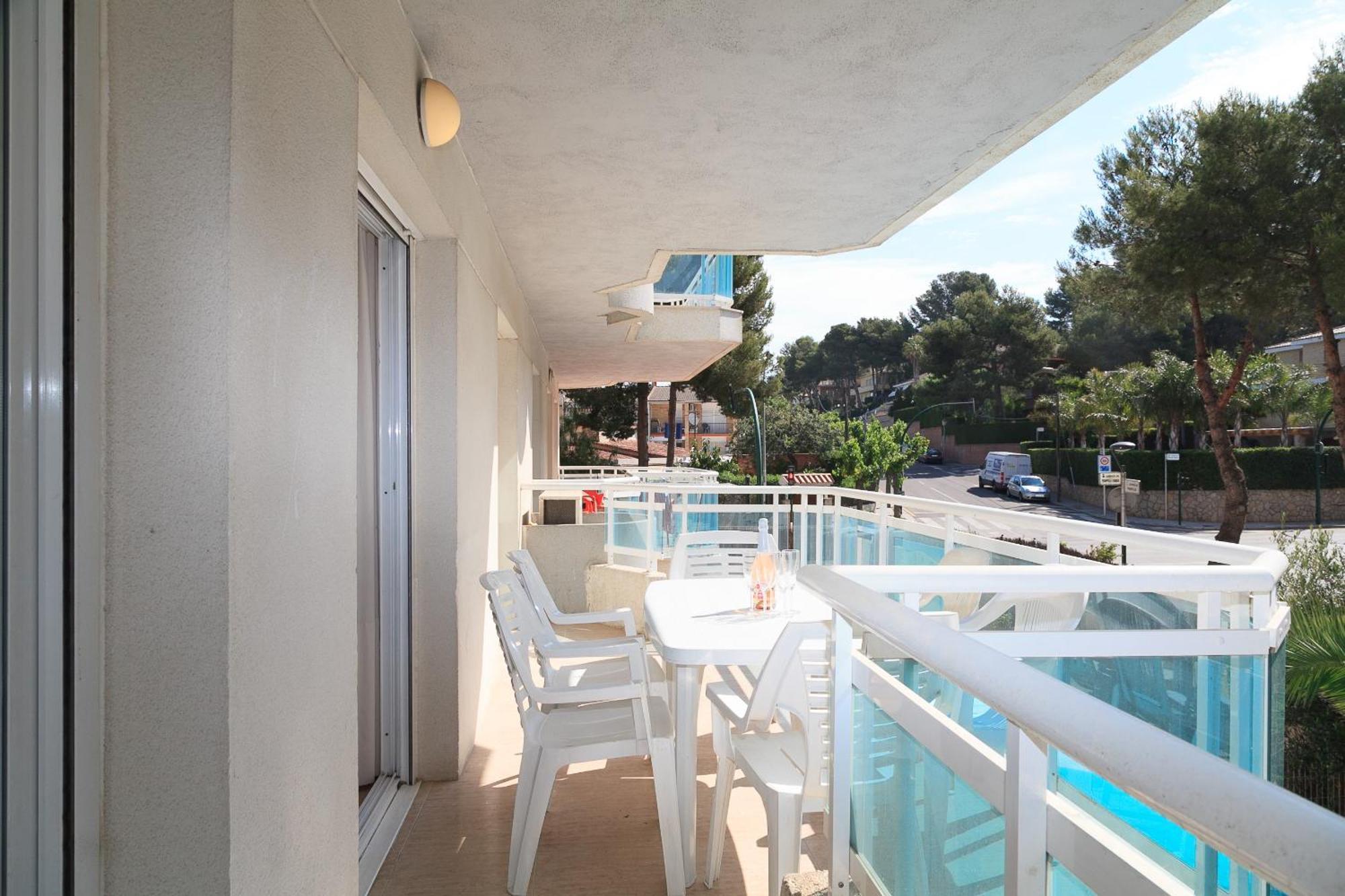 Uhc Larimar Family Complex Lägenhet Salou Exteriör bild